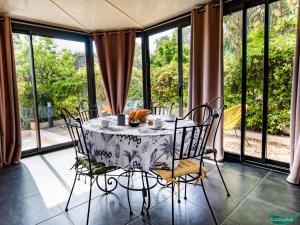 Appartements Le Clos des Eucalyptus : photos des chambres