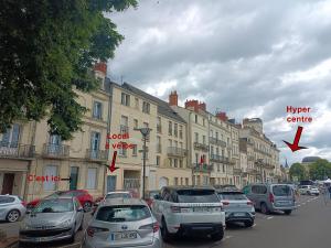 Appartements Studio quai de Loire hyper centre local a velo : photos des chambres