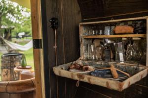 Tiny Wineyhouse no 1