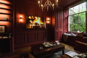 Huntly House - A Residence Like No Other