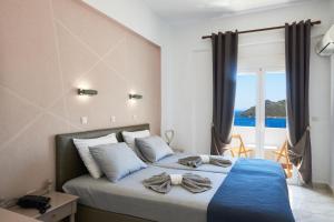 HOTEL ATHINA