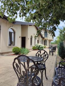 Queen Room with Balcony room in Villa Boutique Alina