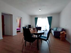 Apartman, studio and room Kata