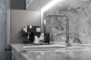 City Apartments - a brand new luxury & comfy 2