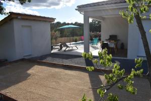 Maisons de vacances Gite des Clapas Flora, villa avec piscine privee : photos des chambres