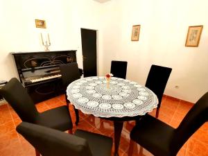 Villa Andy -private yard, swimming pool, panoramic view