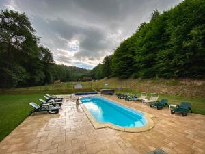 Pensiunea La Rus I si II