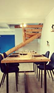 Spiros cottage by Alegria apartments