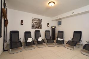 Alpendiamond Ski in & Bike Out apartments Top 200, 400 & penthouse 600