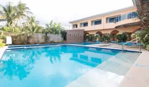 RedDoorz Plus near Municipality of Luisiana Laguna - Tamlong