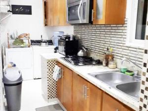 Malecon Cozy Private Room 6