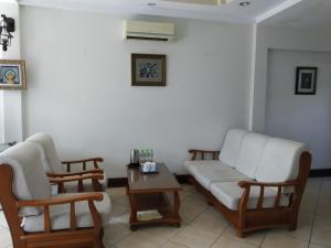 Gold Rooster Resort