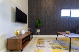 #AlimamaSpaces: Nonkus Greenlee Studio