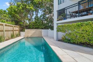 4 Hilltop Villas Enjoy Ocean Views From The Heart Of The Village