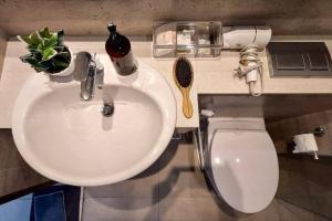 2 Bed Room Apartment in West Jakarta