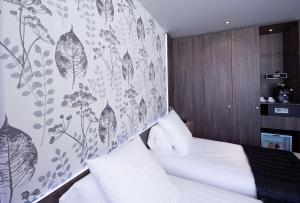 Hotels Best Western Premier Le Patio des Artistes Wellness Jacuzzi : photos des chambres