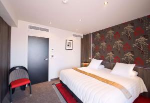 Hotels Best Western Premier Le Patio des Artistes Wellness Jacuzzi : photos des chambres