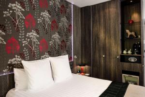 Hotels Best Western Premier Le Patio des Artistes Wellness Jacuzzi : photos des chambres