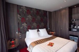 Hotels Best Western Premier Le Patio des Artistes Wellness Jacuzzi : photos des chambres