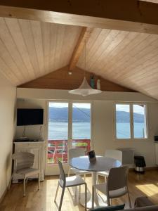 Chalets Location Lac Annecy - Le cottage de Veyrier by LocationlacAnnecy, LLA Selections : photos des chambres