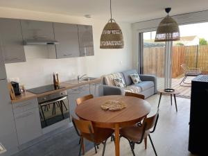 Maison de Vacances 2 personnes, ossature bois, à Saint Gilles Croix De Vie 85