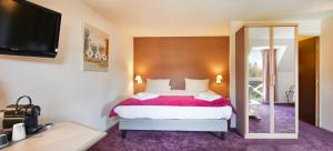 Hotels Aigue Marine Logis Hotel et Restaurant : photos des chambres