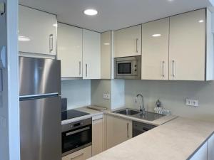 Calpemar 8 Sea View First Line Arenal Beach