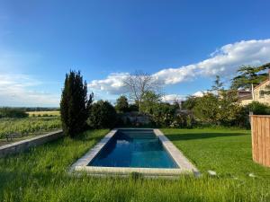 Maison de rêve avec piscine au milieu des vignes