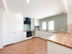 Spacious Penthouse Sea View Near Beach #1925