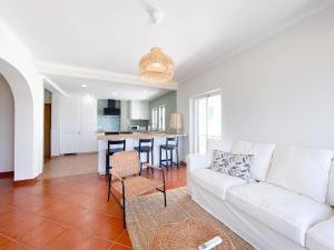 Spacious Penthouse Sea View Near Beach #1925