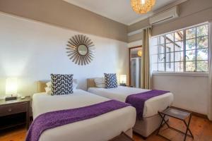 Inverdoorn Game Reserve Lodge