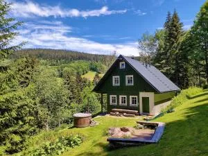 Malá Hofmanka, horská chalupa na samotě, Krkonoše - Витковице