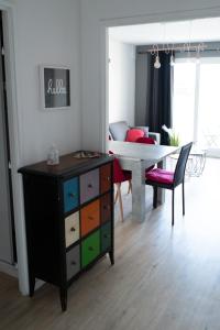 Appartements MAMA with aircon including a parking space at 300 meters : photos des chambres