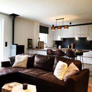 Juste à Côté, Maison de caractère avec piscine