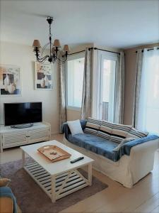 Appartements Appt cosy 65 m2 coeur de ville a 150 m de la plage : photos des chambres