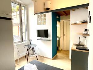 JEF Apartments Fontana di Trevi Loft, Roma