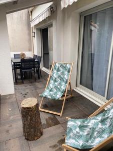 Appartements A 100m de la plage, Apercu mer, wifi, 2 chambres, 2 salles de bains, 2WC : photos des chambres