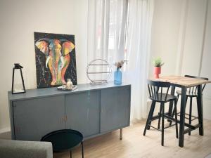 Appartements Studio La Perle Noire plein centre, ruelle calme : photos des chambres