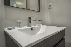 Nomads Lux - 1BED Avenida Prime Bonfim