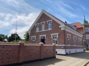 Vidunderligt byhus i den gamle del af Ringkøbing - Tim