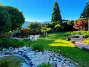 Spacious and quiet garden view room - Ubytování bez kategorie ve městě Kelowna