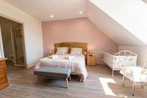 GITE ENTRE TERRES ET VIGNES à la ferme avec SPA privatif en CHAMPAGNE à une heure de Paris