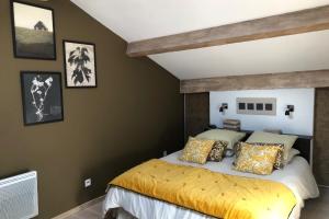 Appartements Le Loft DUPLEX, 2 Terrasses, au coeur du village : photos des chambres