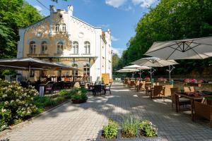 Villa Basileia Riverside