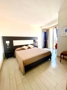 Hotel Welcome -inclusive