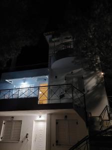 Mikro Amoni Beach Villa