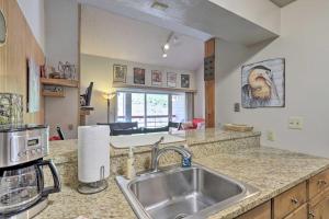 Mt Crested Butte Cajun Chalet Condo Walk to Ski