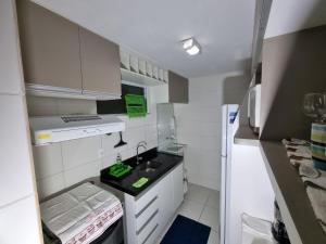 Apto Próximo Praia com 02 Quartos