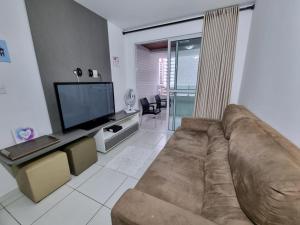 Apto Próximo Praia com 02 Quartos