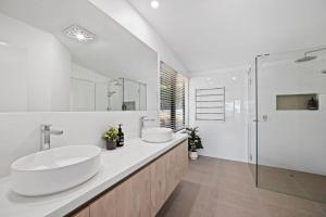 Blue Horizon Lorne - BYO Linen